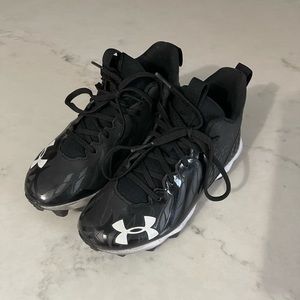 Under Armour Boys Baseball/Lacrosse Cleats Size 1 Youth Great Condition